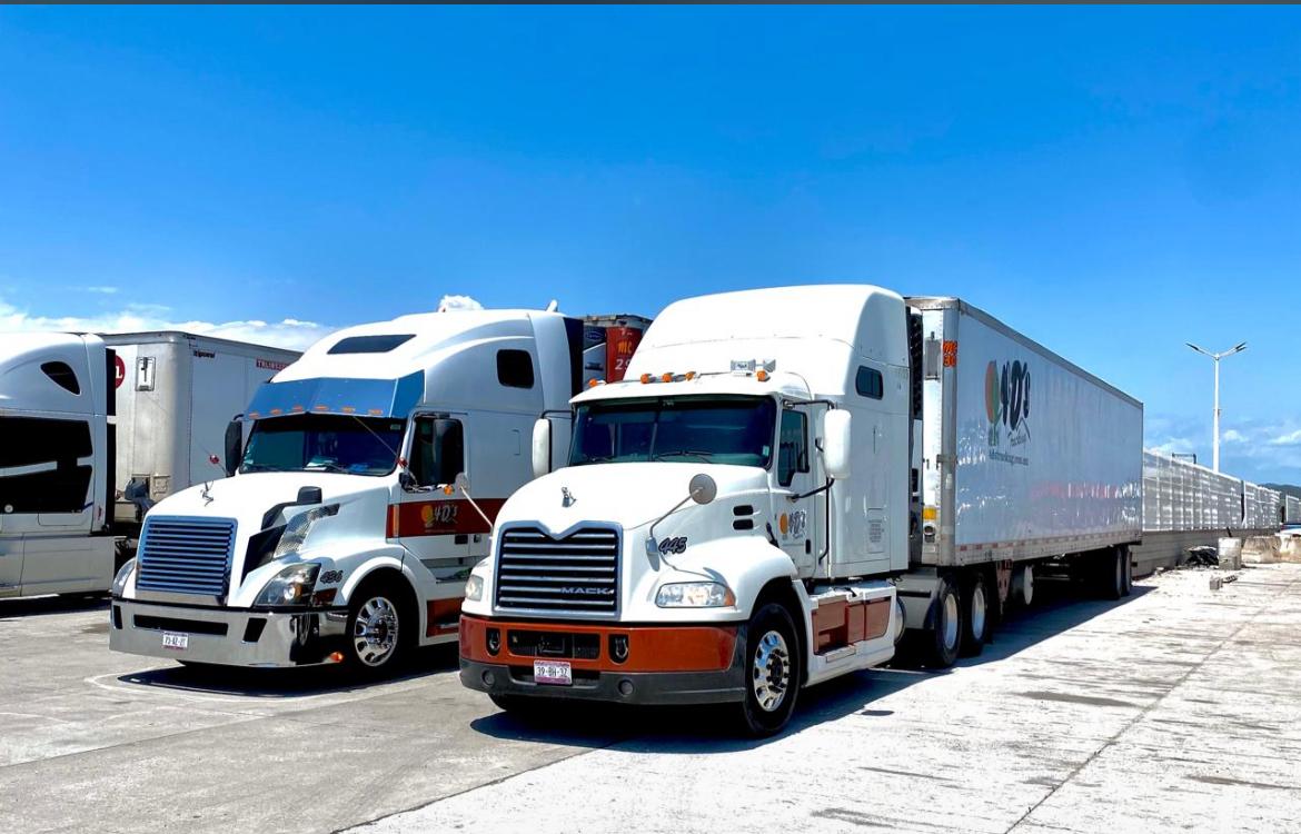 Tractocamion Kenworth T680 de 4D's Trucking